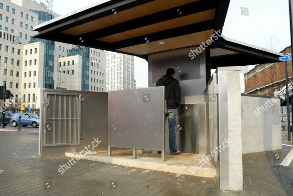 Open Air Toilet Pissoire Vauxhall Bus Station Editorial Stock Photo - Stock  Image | Shutterstock