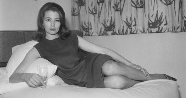 What-happened-to-the-real-Christine-Keeler-after-scandalous-Profumo.thumb.jpg.7def9d75ce34f5004e94cd1caff16c51.jpg