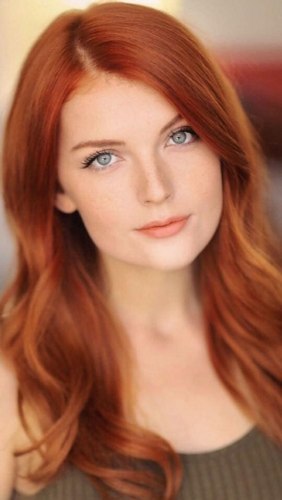 Gorgeous redhead.jpg
